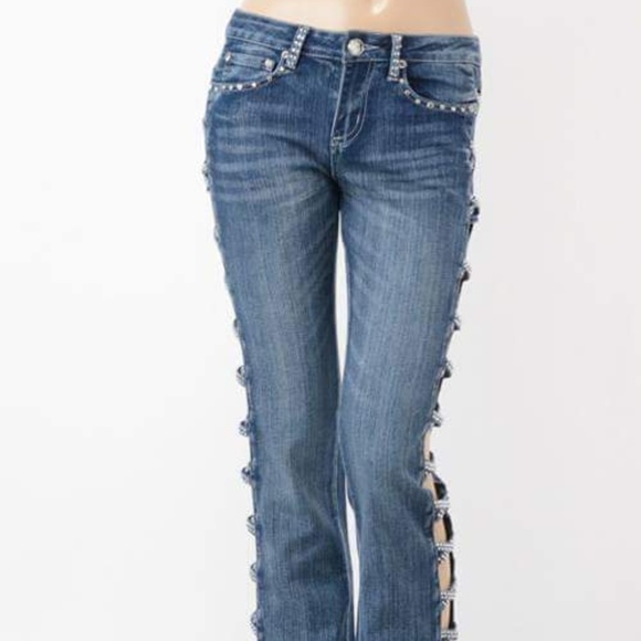 Platinum Plush Open Side X Design - Picture 5 of 6